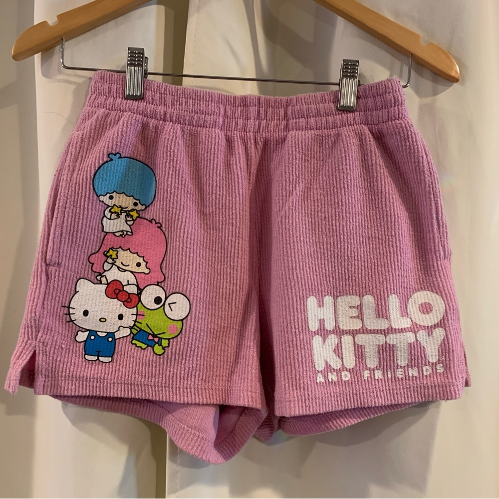 Hello Kitty Shorts Size XS‎